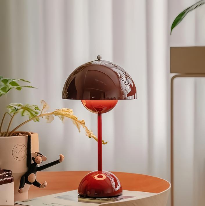 Casa Table Lamp