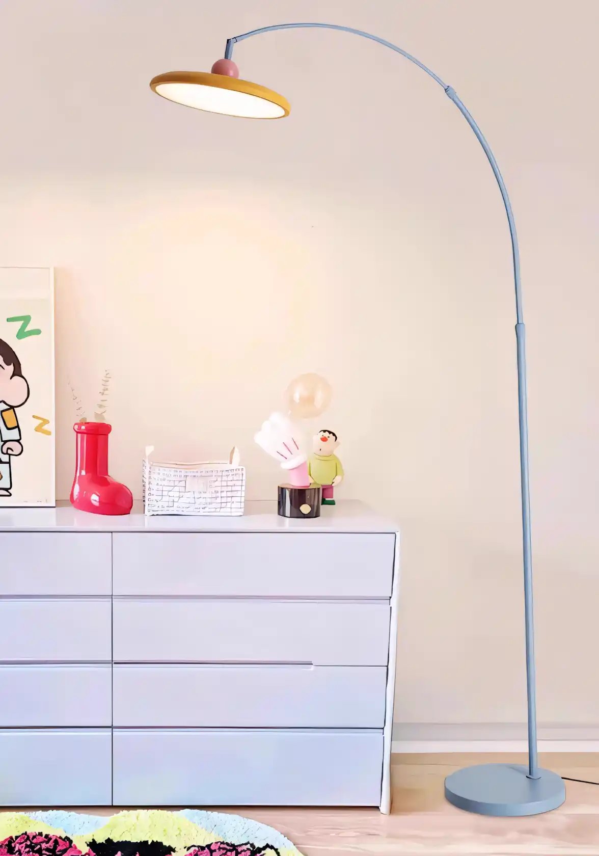Roccabebe Standing Lamp